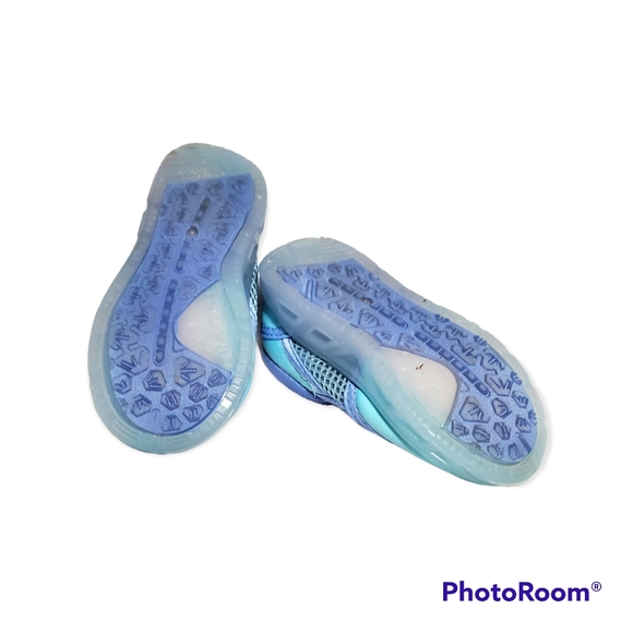 Disney Elsa and Anna Frozen II Disney Princesses Girls Water Shoes Like New - Picture 13 of 16